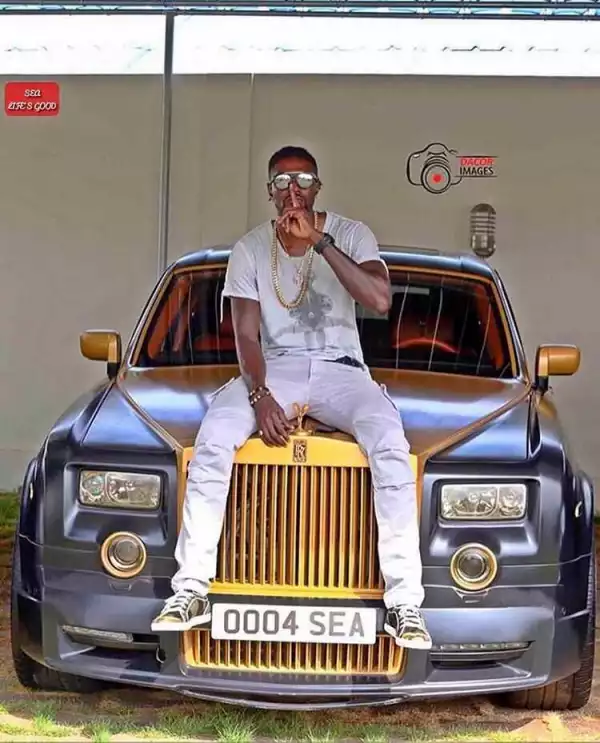 Emmanuel Adebayor Shows Off His Rolls Royce